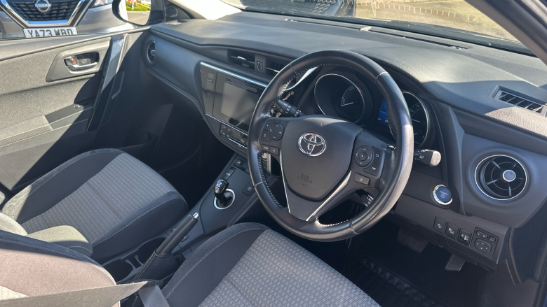 Toyota Auris 1.8 Hybrid Design TSS 5dr CVT [Nav] Hybrid Hatchback